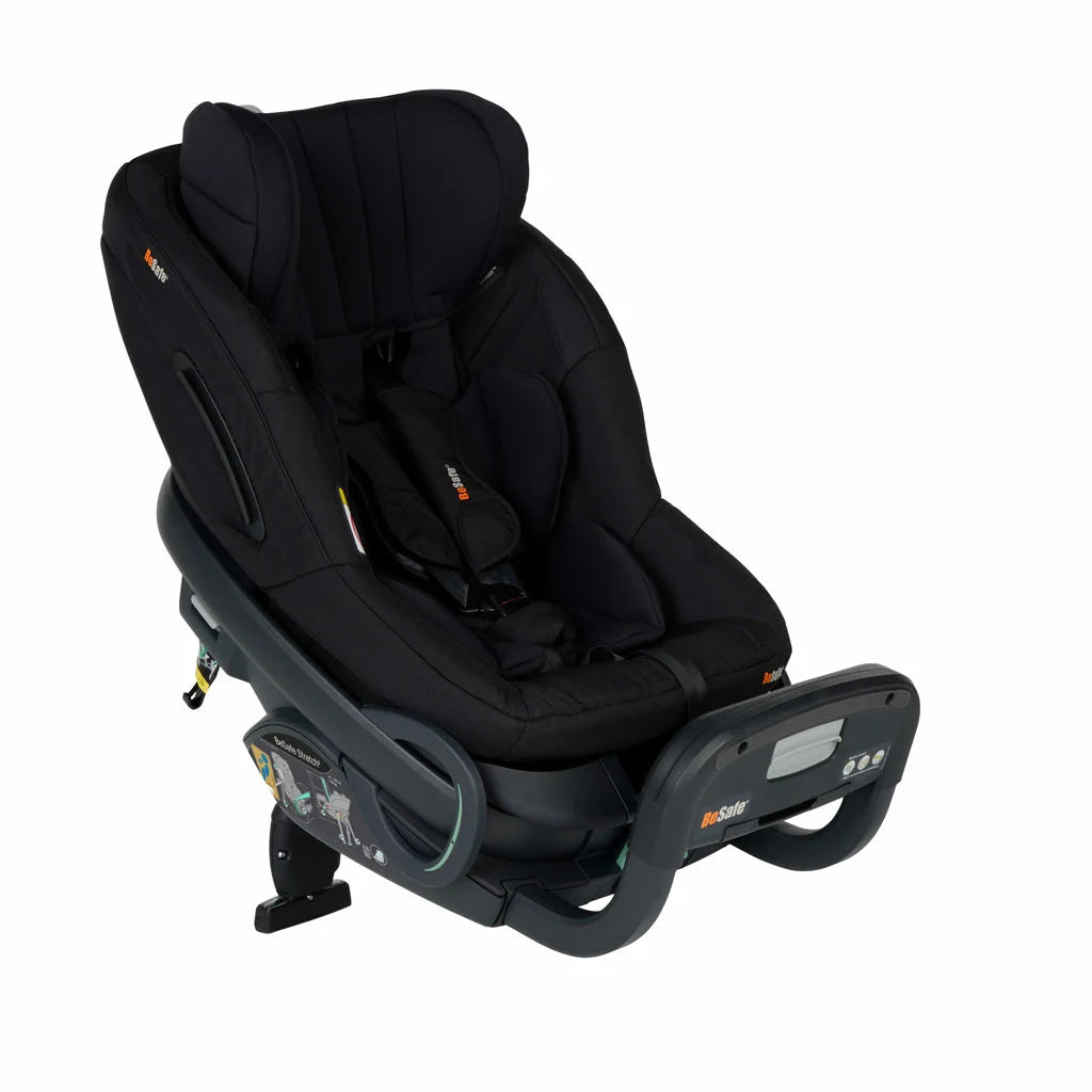 Descubre la silla de coche BeSafe Stretch 2 en la tienda especializada en seguridad Pequeños Viajeros