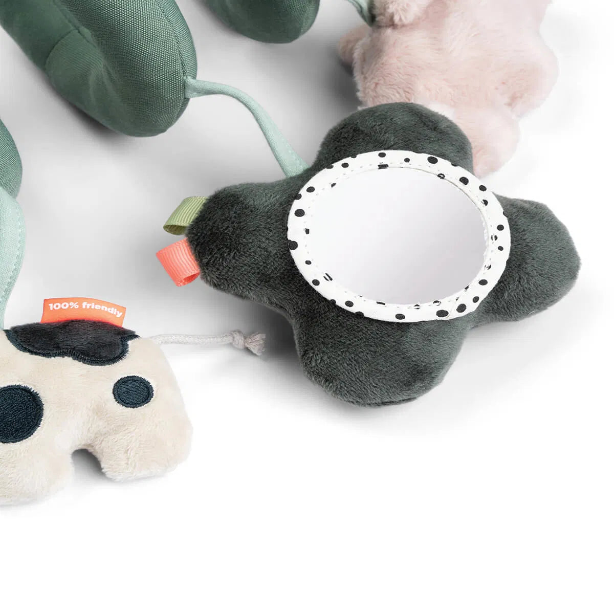 Detalle espiral de actividades carro verde