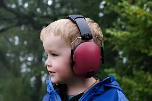 Cascos antiruidos para bebés y niños. Protege los oídos de tu bebé.