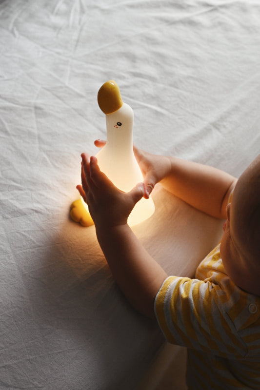 Luz nocturna pato para niños