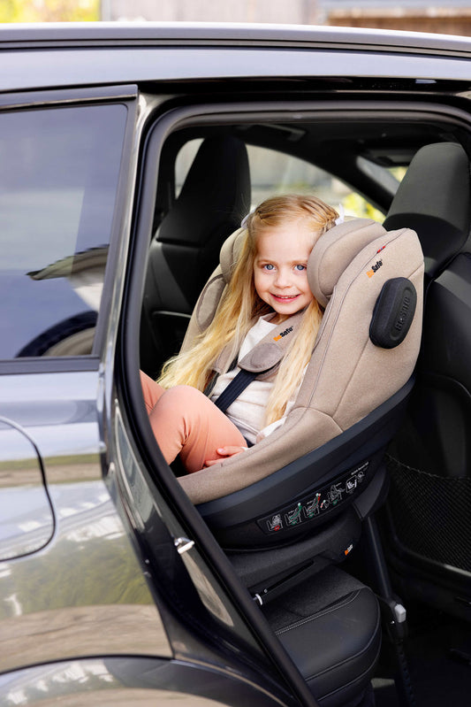 Silla de coche A ContraMarcha segura hasta los 6 años