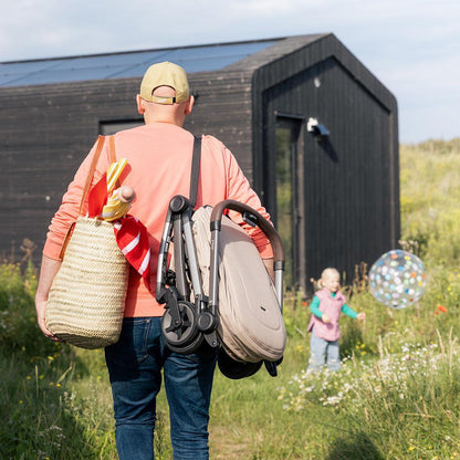 Joolz Aer2 Nest to Seat lifestyle plegado