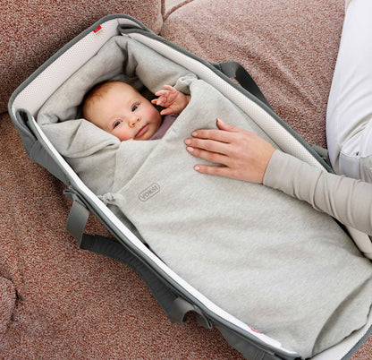 Saco Voksi Wool Wrap color verde Misty Green para carrito de bebé